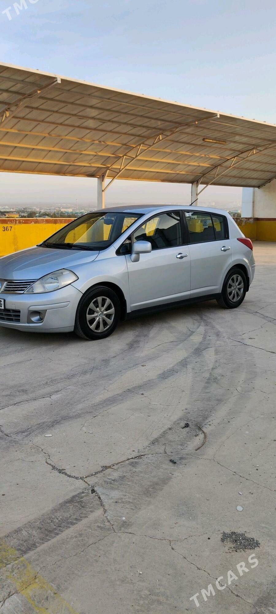 Nissan Versa 2008 - 128 000 TMT - Бедев - img 1