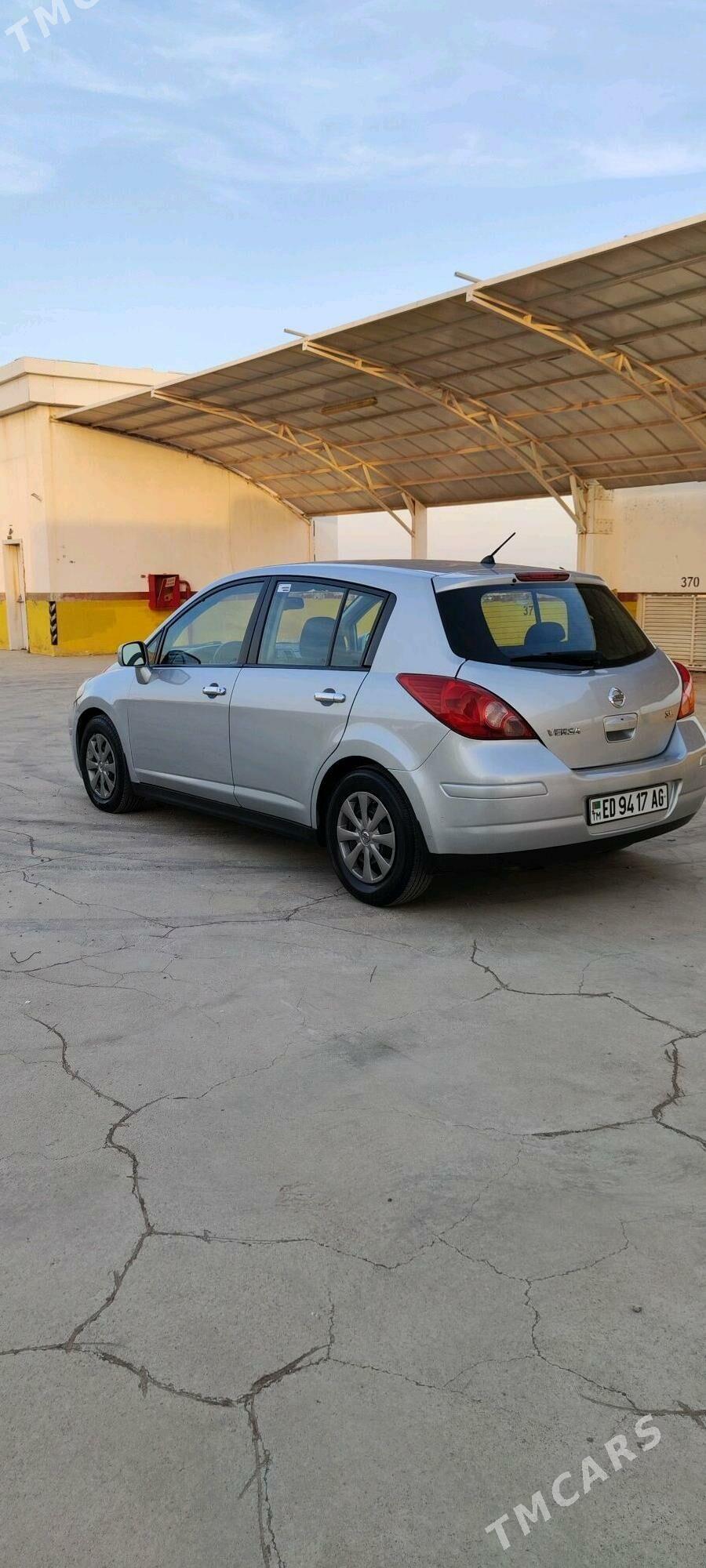 Nissan Versa 2008 - 128 000 TMT - Бедев - img 2