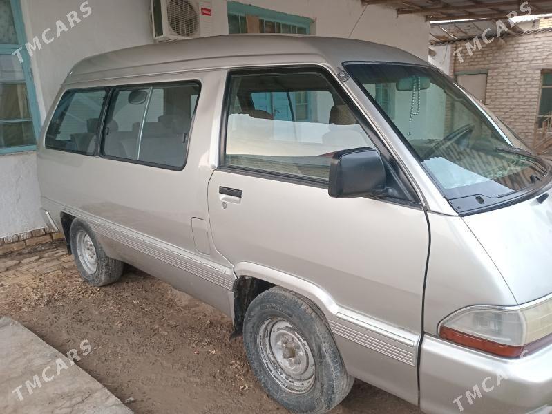 Toyota Town Ace 1991 - 33 000 TMT - Mary - img 5