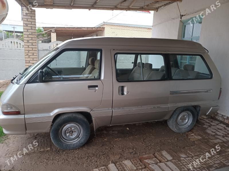 Toyota Town Ace 1991 - 33 000 TMT - Mary - img 2