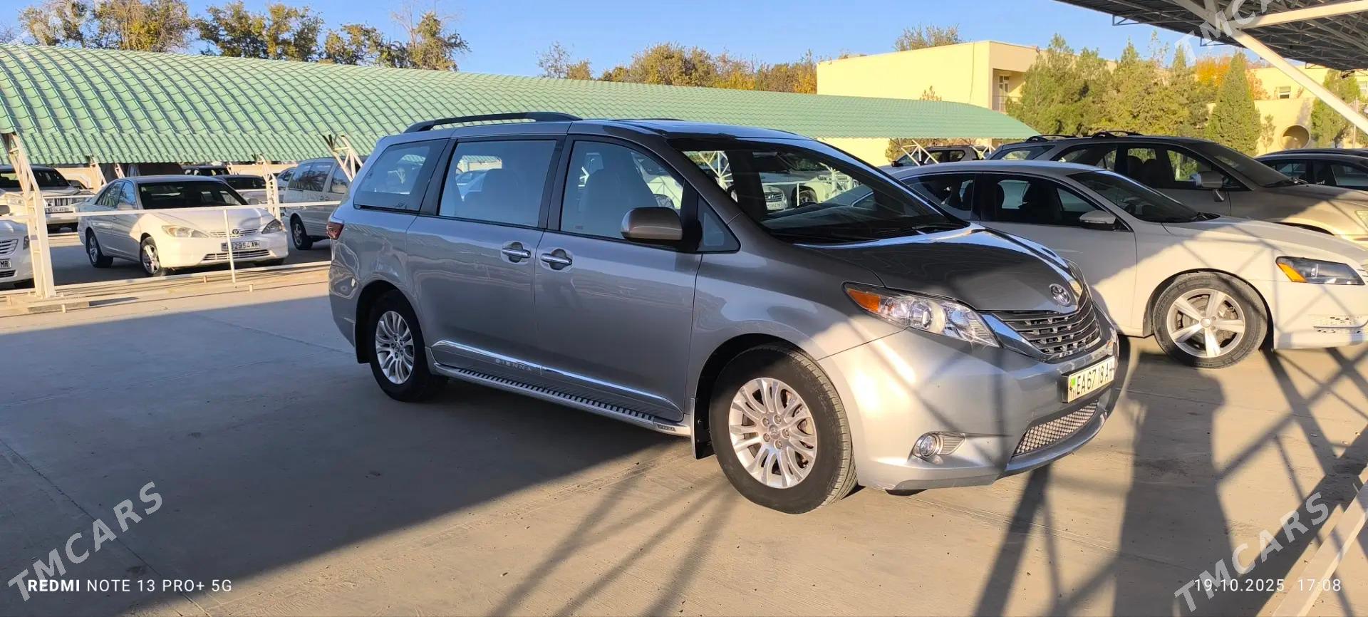 Toyota Sienna 2016 - 367 000 TMT - Гызыларбат - img 2