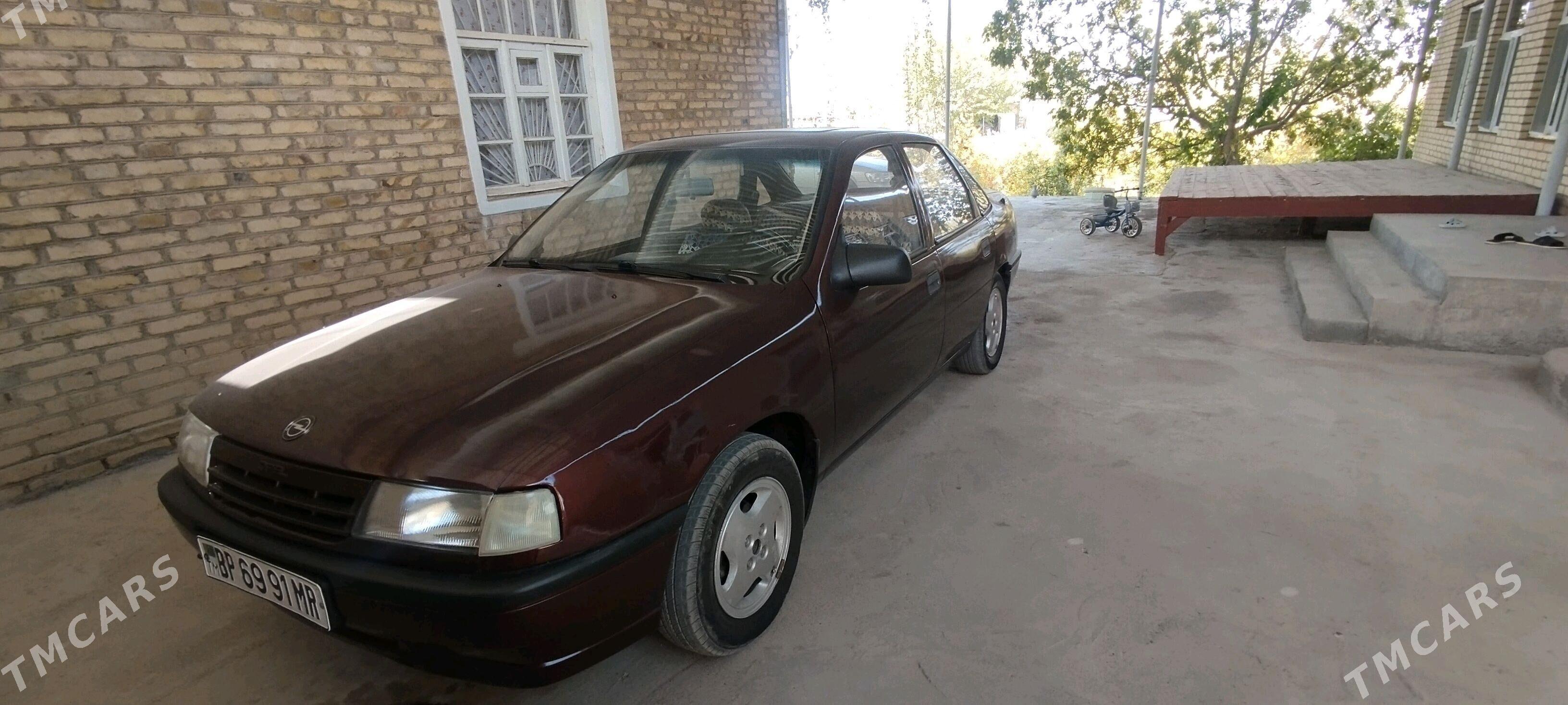 Opel Vectra 1991 - 35 000 TMT - Байрамали - img 1