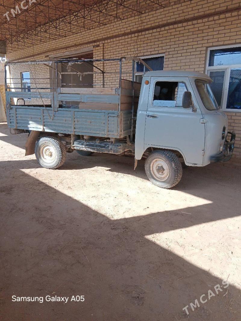 UAZ Profi 1999 - 75 000 TMT - Керки - img 1