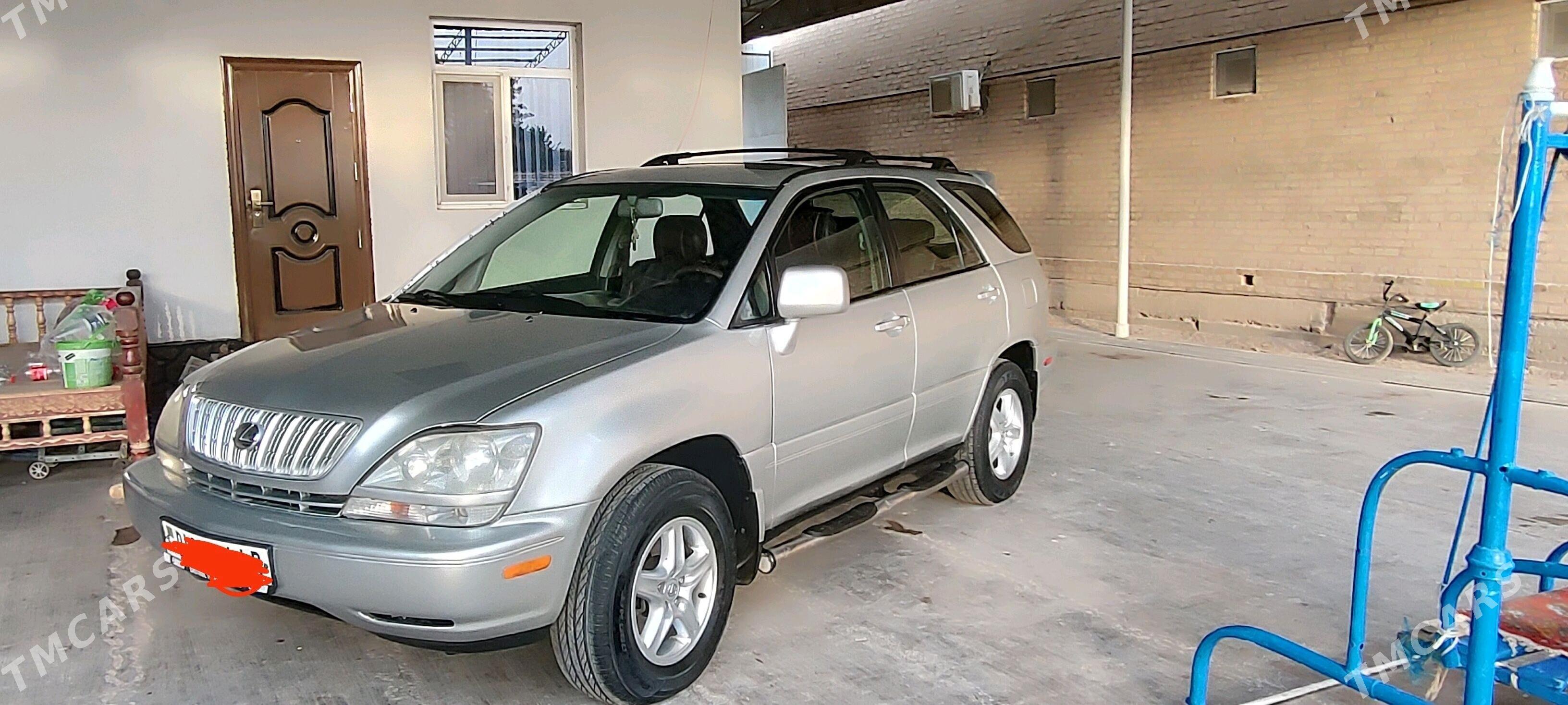 Lexus RX 300 2002 - 190 000 TMT - Сакар - img 7