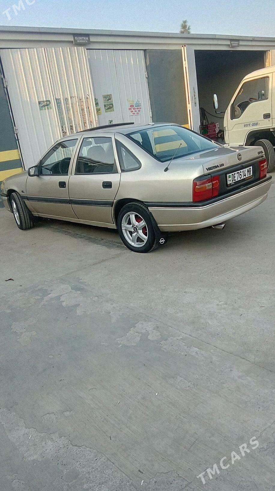 Opel Vectra 1991 - 45 000 TMT - Mary - img 2