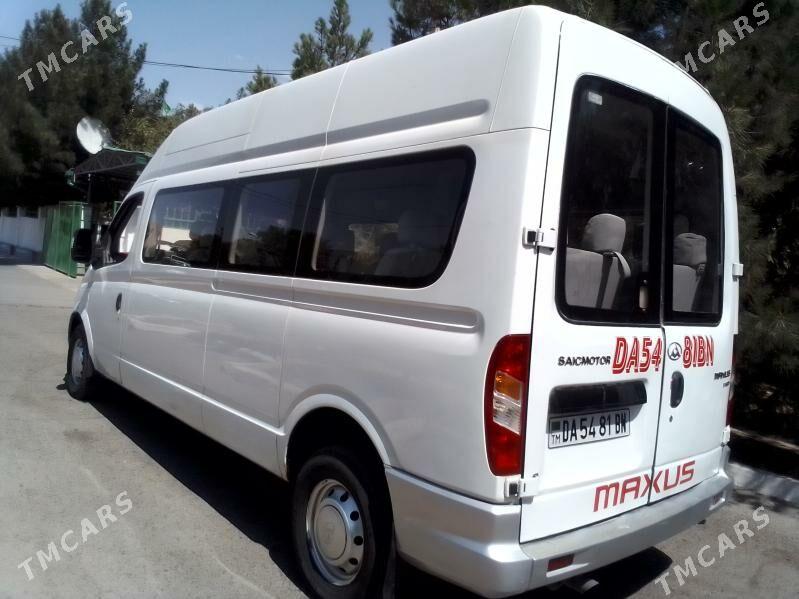 Toyota Hiace 2017 - 300 000 TMT - Türkmenbaşy - img 2