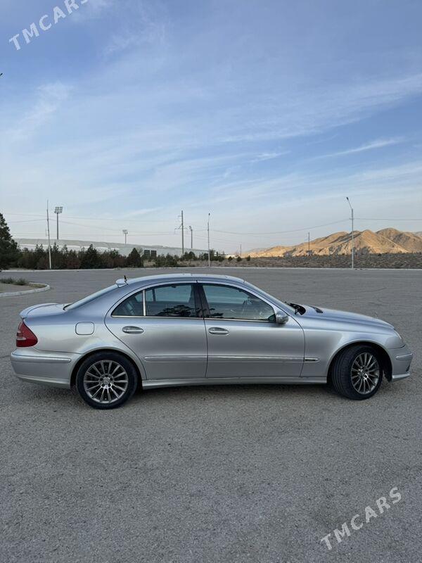 Mercedes-Benz E320 2002 - 125 000 TMT - Balkanabat - img 2
