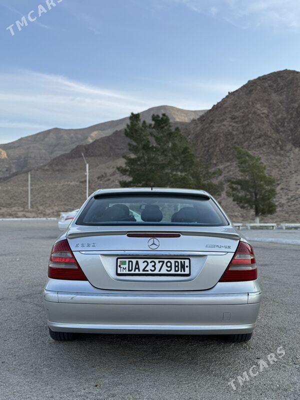 Mercedes-Benz E320 2002 - 125 000 TMT - Balkanabat - img 3