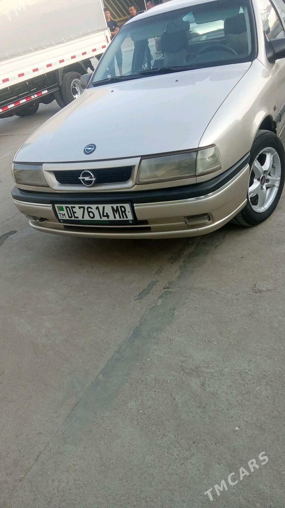 Opel Vectra 1991 - 45 000 TMT - Mary - img 1