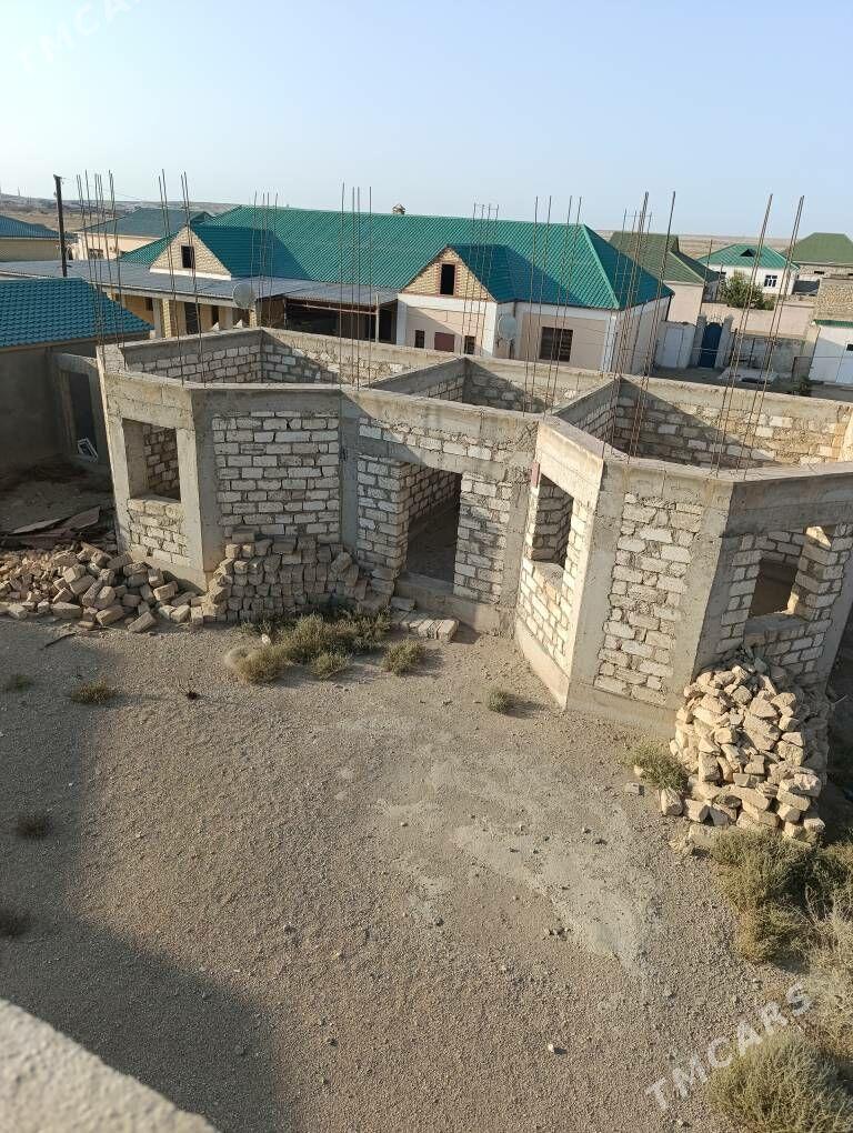 двух этажный дом - Hazar - img 3