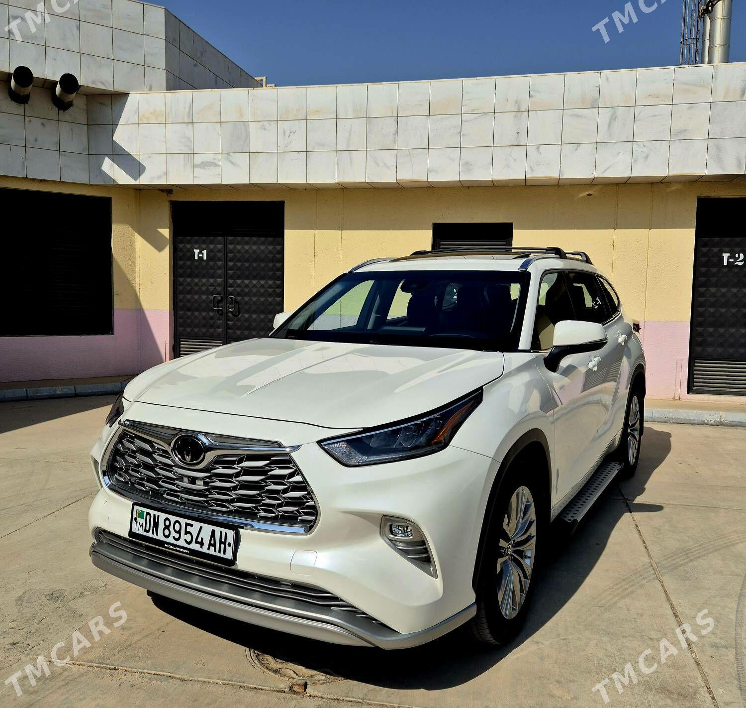 Toyota Highlander 2021 - 615 000 TMT - 11 мкр - img 3