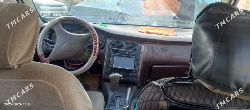 Toyota Carina 1992 - 50 000 TMT - Мары - img 3