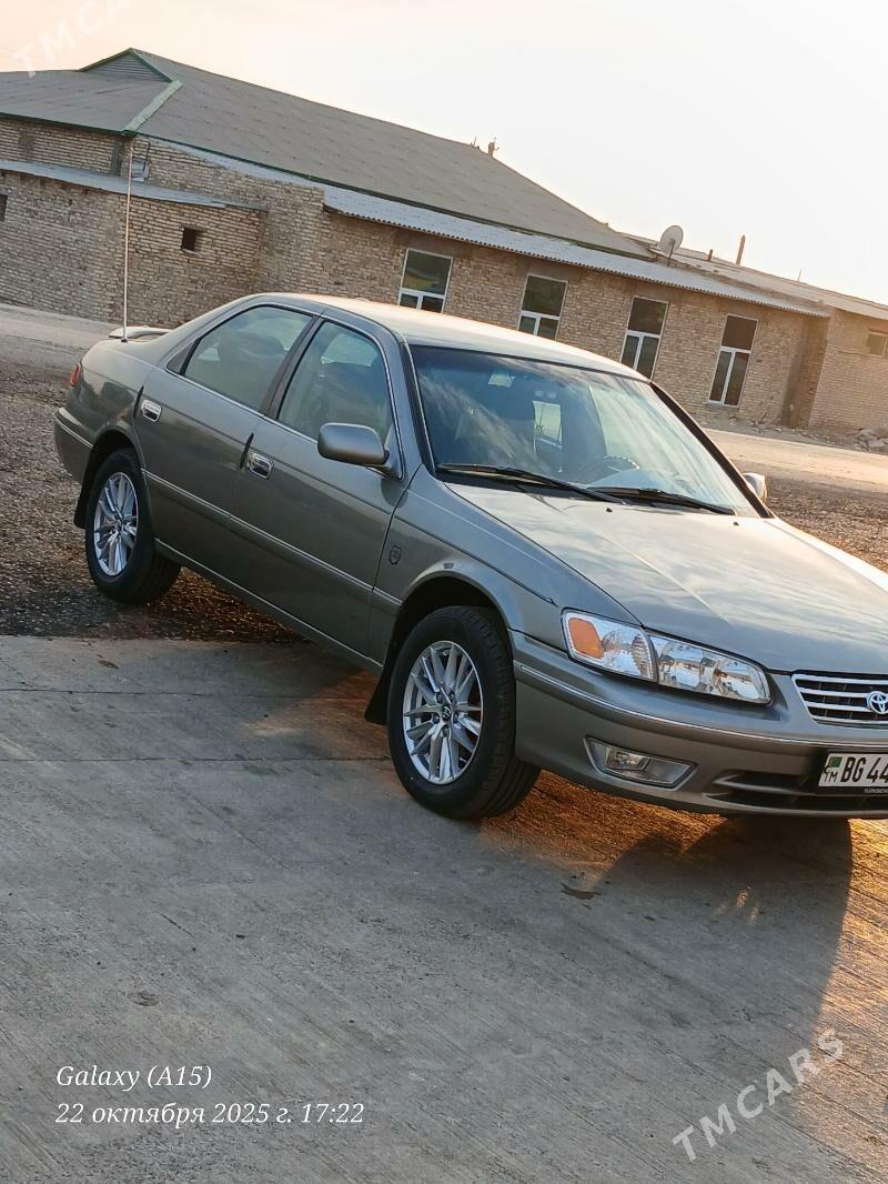 Toyota Camry 2000 - 190 000 TMT - Сейди - img 2