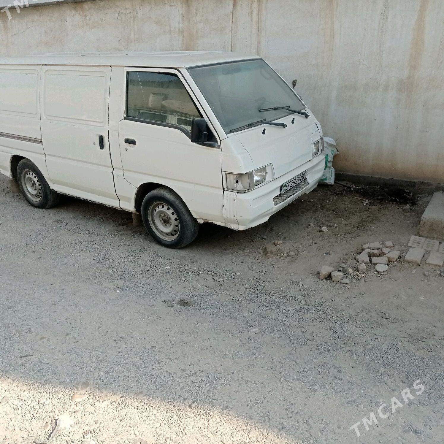 Mitsubishi L300 1992 - 26 000 TMT - Mary - img 1