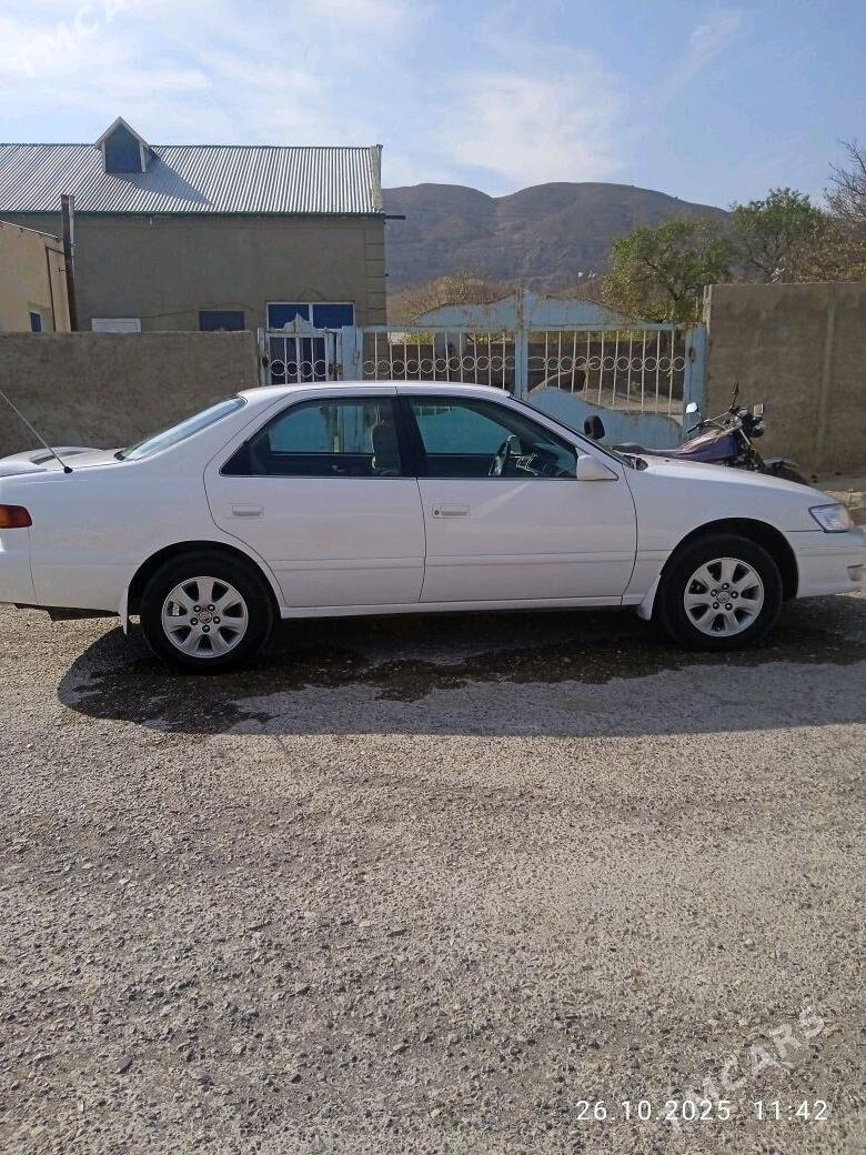 Toyota Camry 1998 - 125 000 TMT - Gyzylarbat - img 4