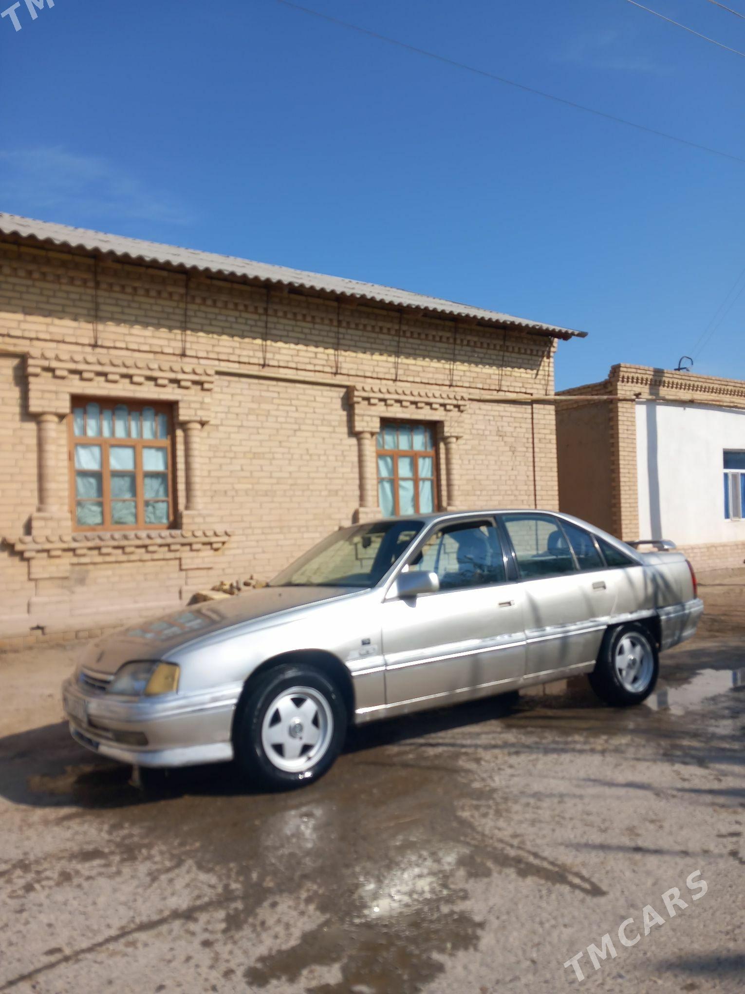 Opel Omega 1993 - 40 000 TMT - Дянев - img 6