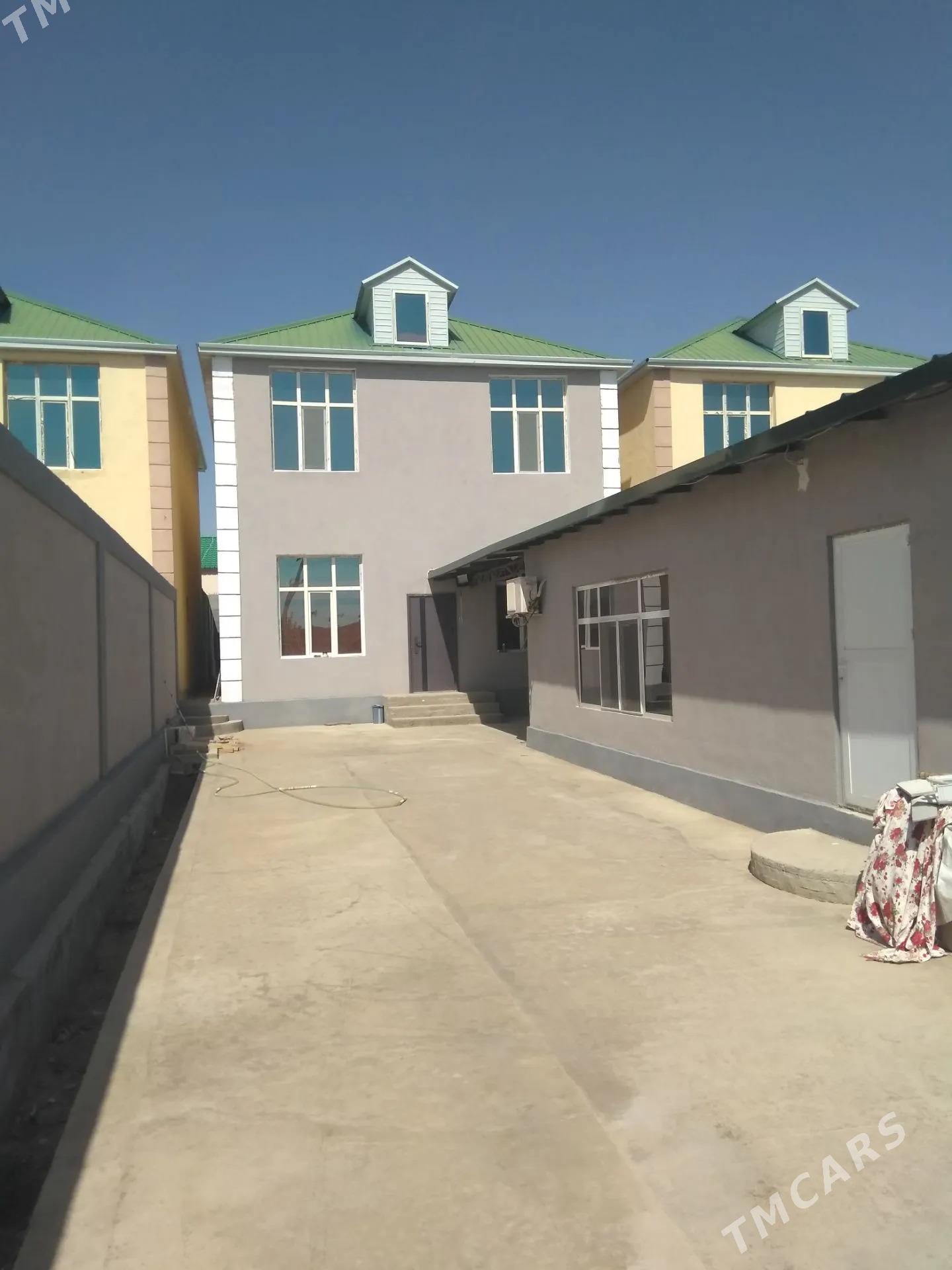 Çoganly 3 sotki 5 komnat 200m² - Чоганлы - img 6