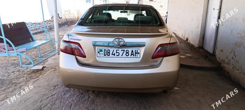 Toyota Camry 2009 - 135 000 TMT - Теджен - img 3