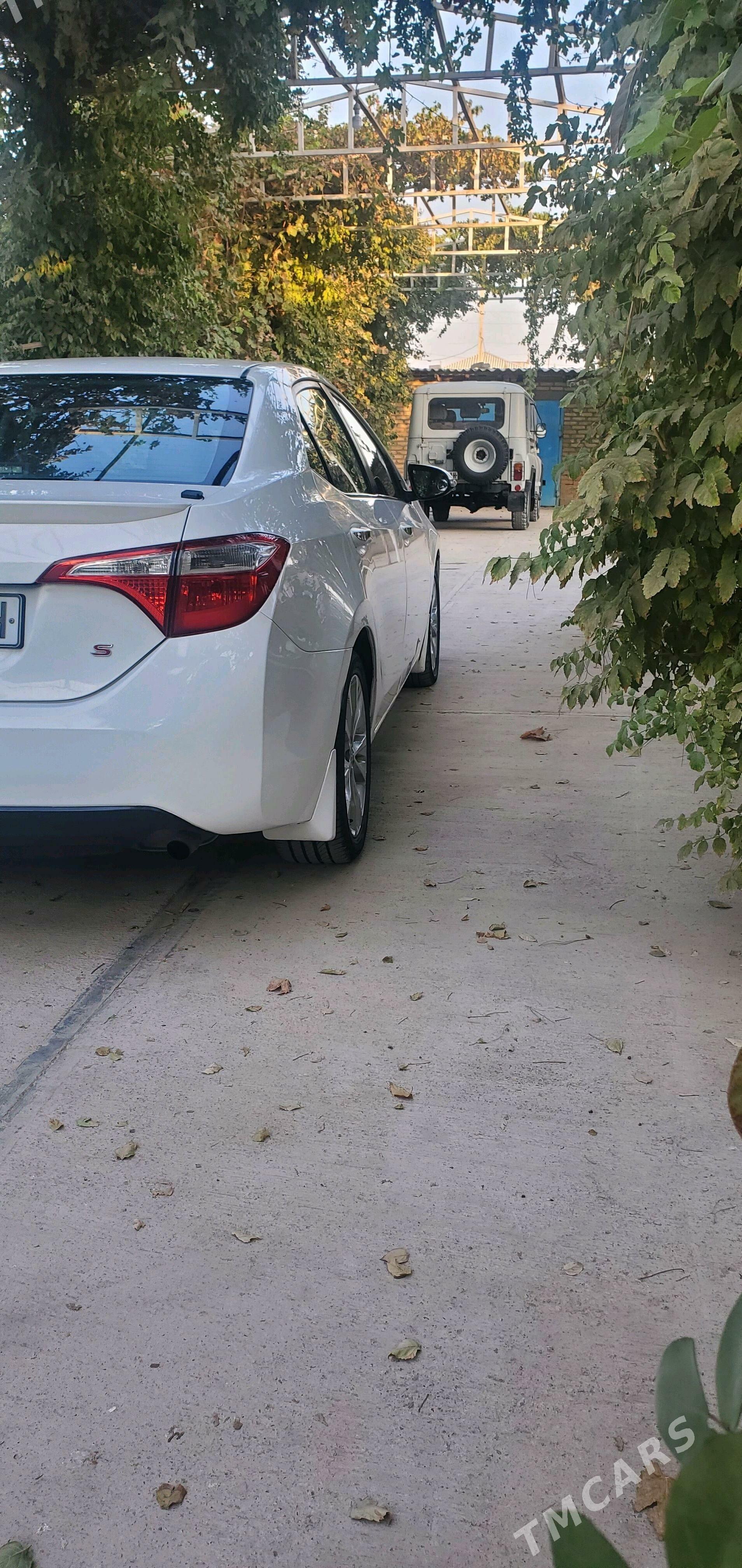 Toyota Corolla 2014 - 175 000 TMT - Теджен - img 3