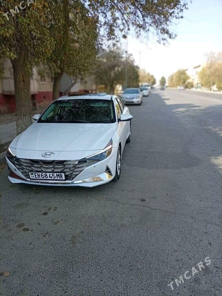 Hyundai Elantra 2022 - 235 000 TMT - Мары - img 4