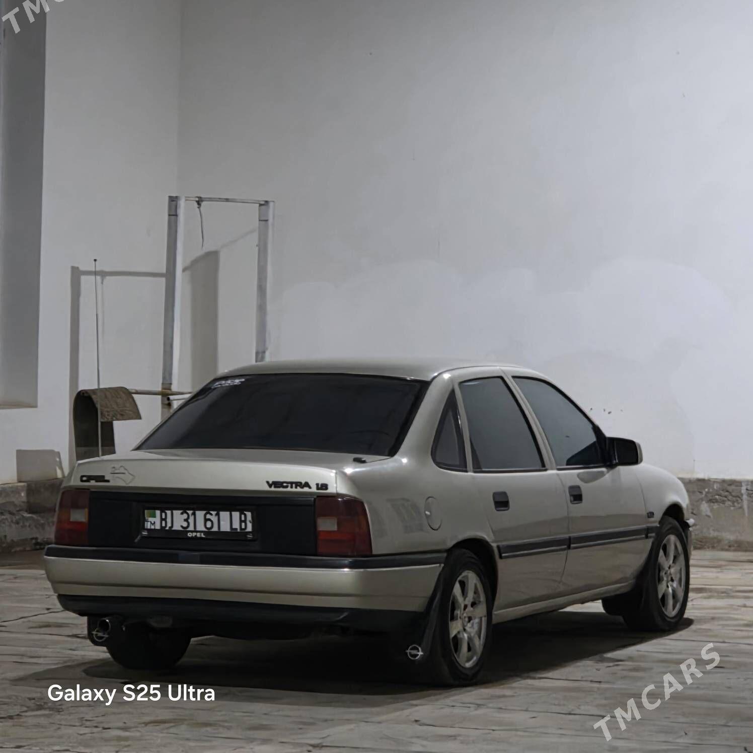Opel Vectra 1991 - 47 000 TMT - Чарджоу - img 1