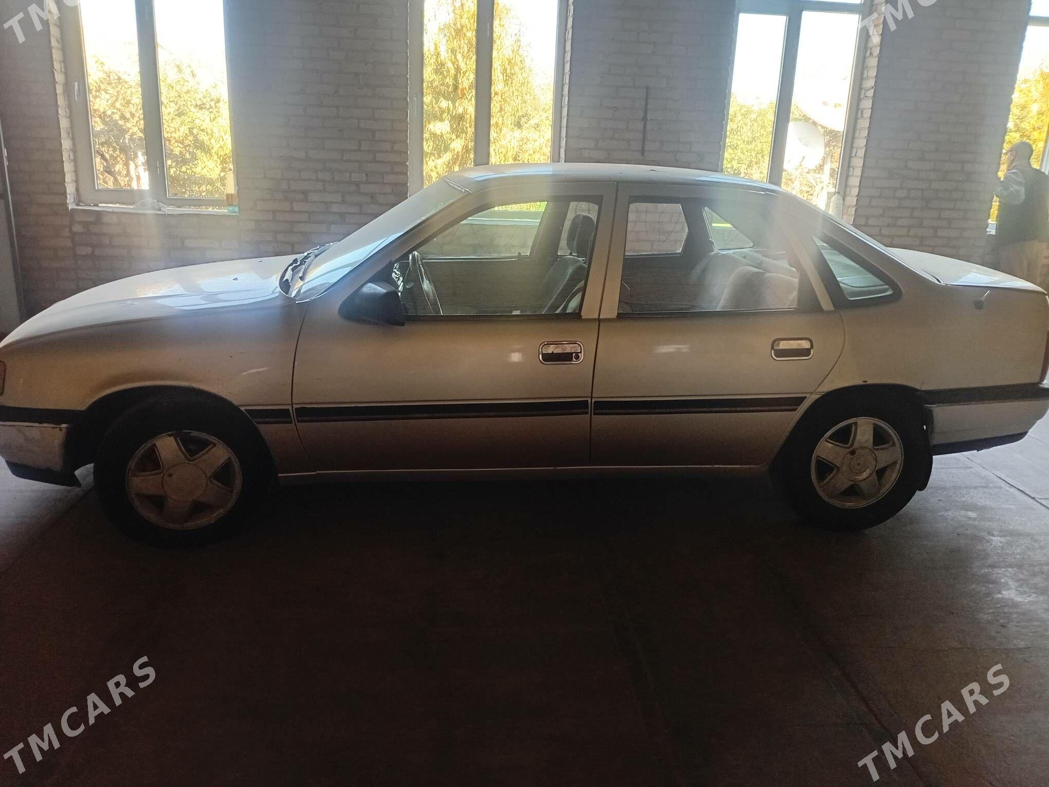 Opel Vectra 1990 - 30 000 TMT - Туркменабат - img 2