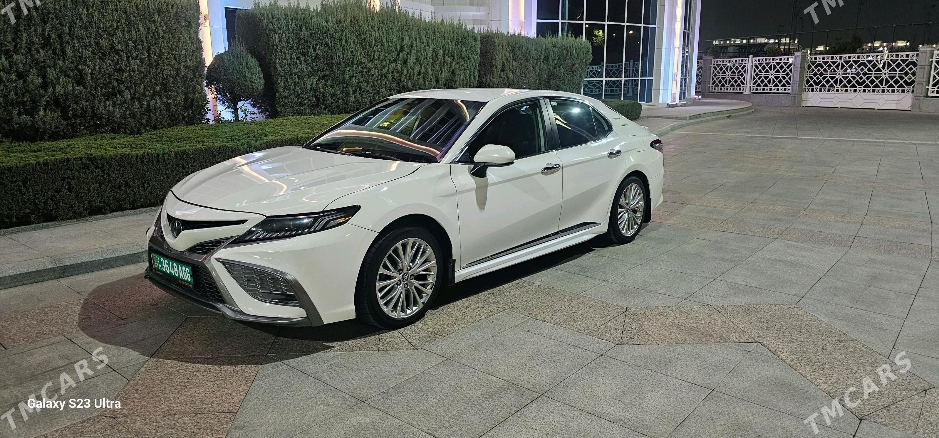 Toyota Camry 2019 - 320 000 TMT - Мары - img 1