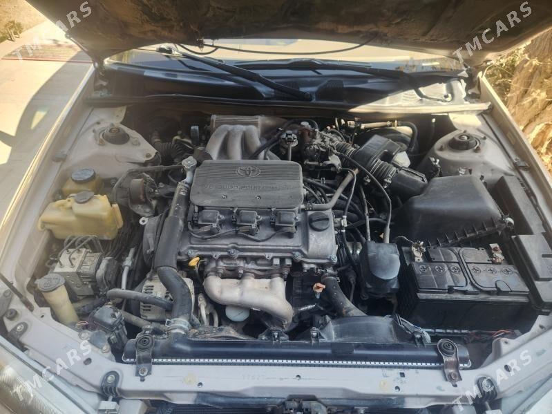Toyota Camry 1997 - 159 000 TMT - Saýat - img 8