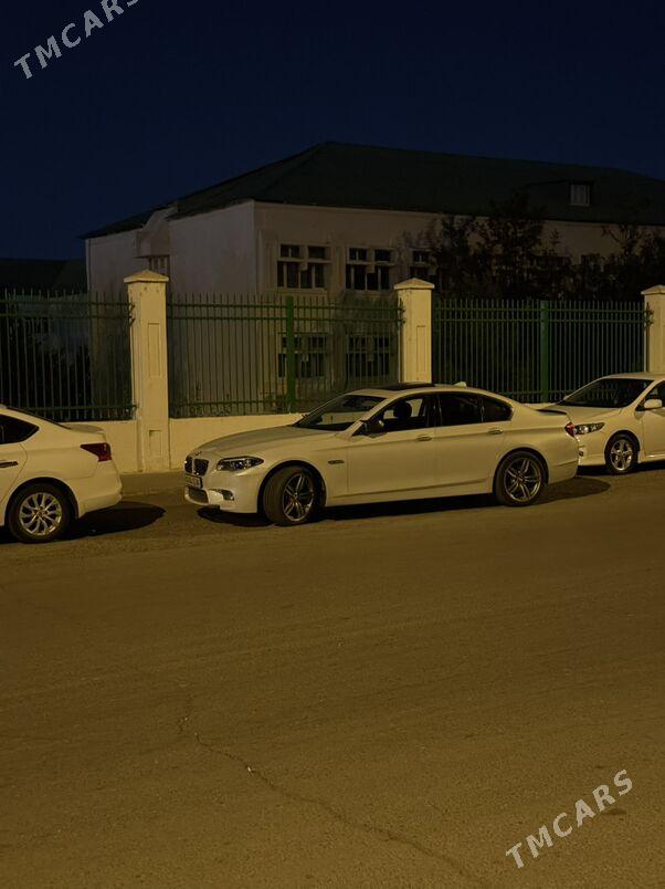 BMW F10 2012 - 345 000 TMT - Aşgabat - img 3