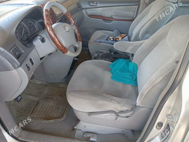 Toyota Sienna 2007 - 220 000 TMT - Türkmengala - img 3