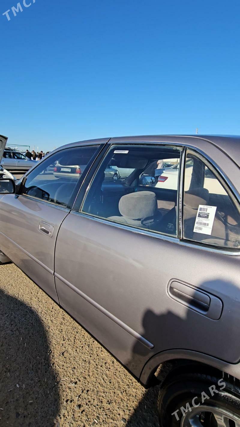 Toyota Camry 1993 - 98 000 TMT - Мары - img 9