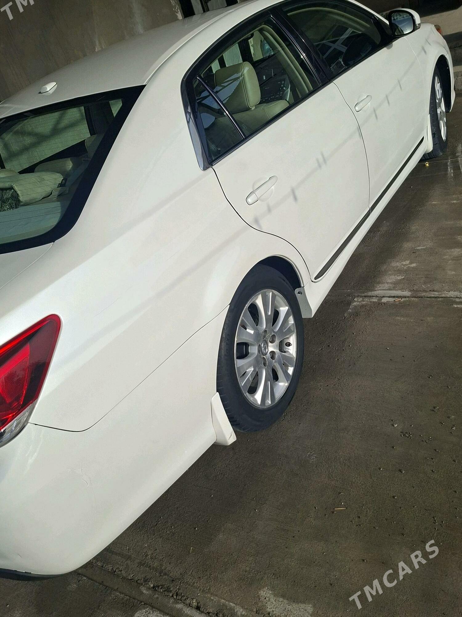 Toyota Avalon 2010 - 260 000 TMT - Ялкым - img 3