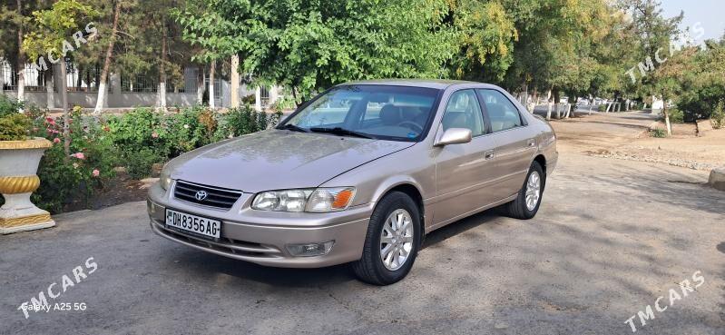 Toyota Camry 2001 - 142 000 TMT - Gurtly - img 3