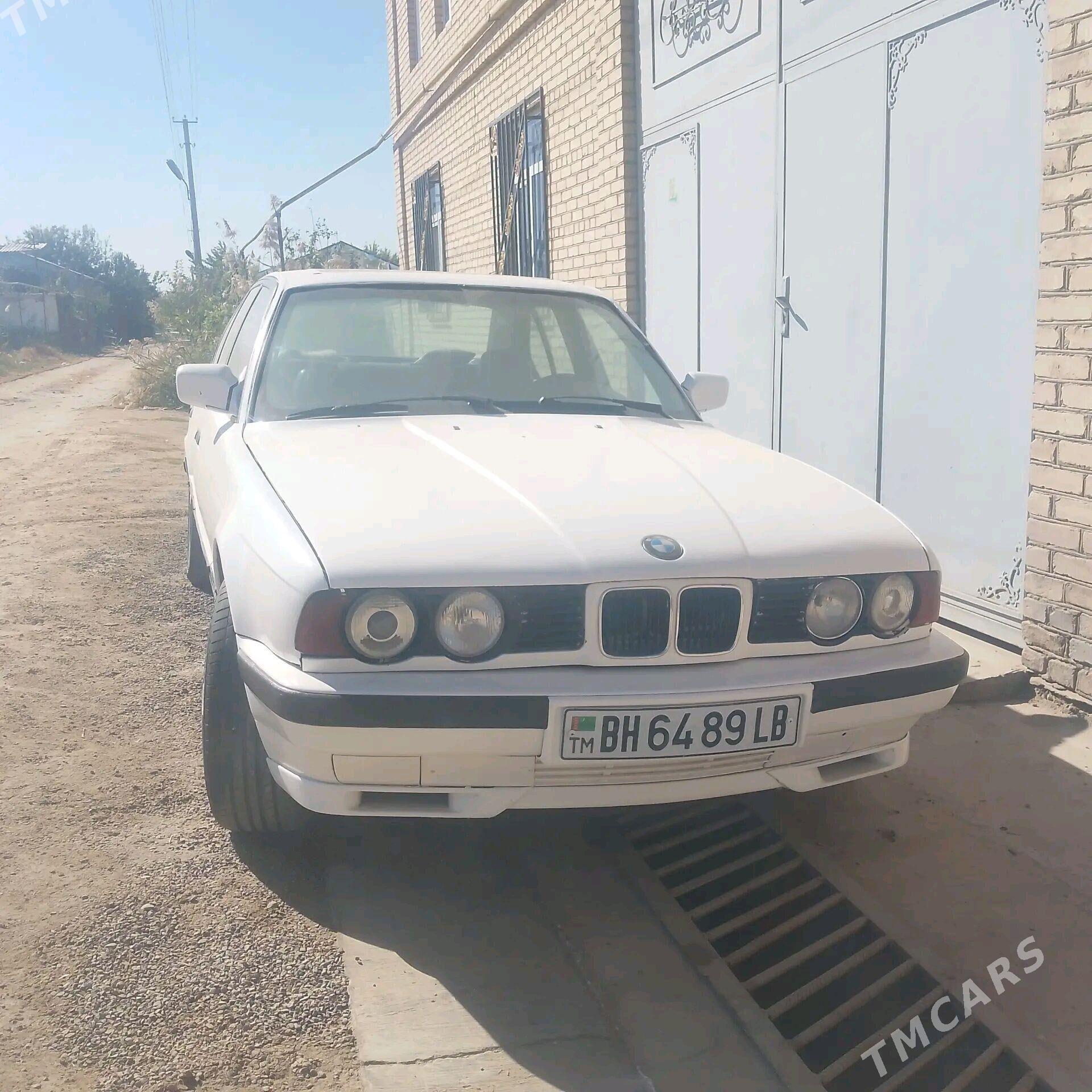 BMW 520 1992 - 30 000 TMT - Türkmenabat - img 6