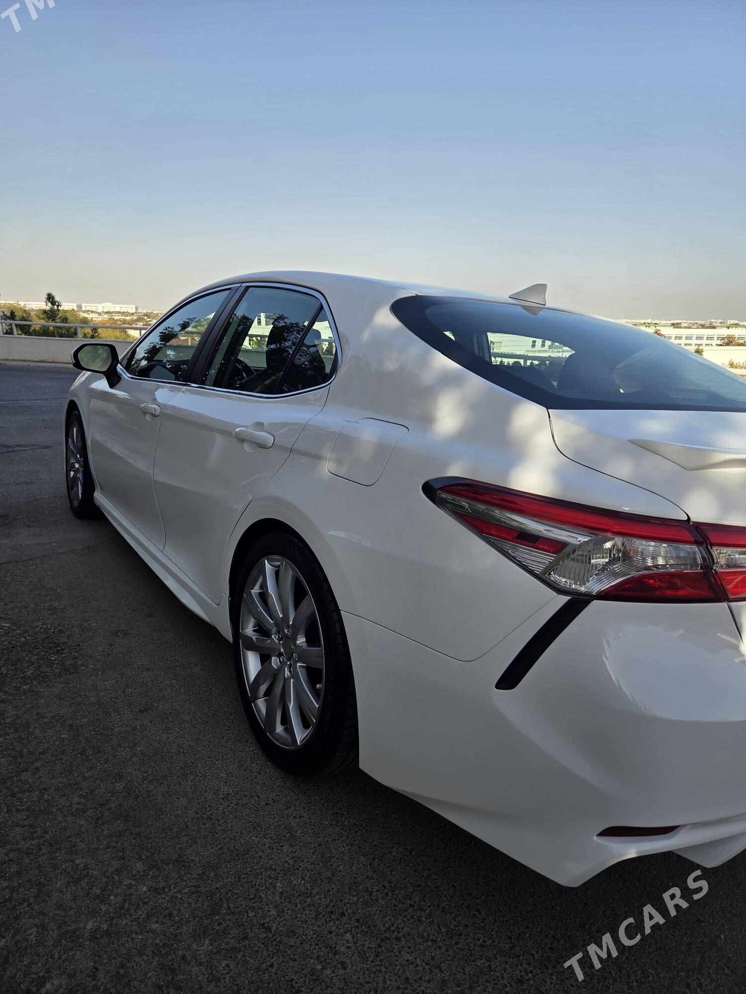 Toyota Camry 2020 - 315 000 TMT - Aşgabat - img 4
