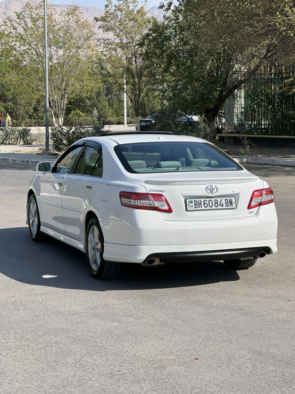 Toyota Camry 2010 - 222 000 TMT - Balkanabat - img 10