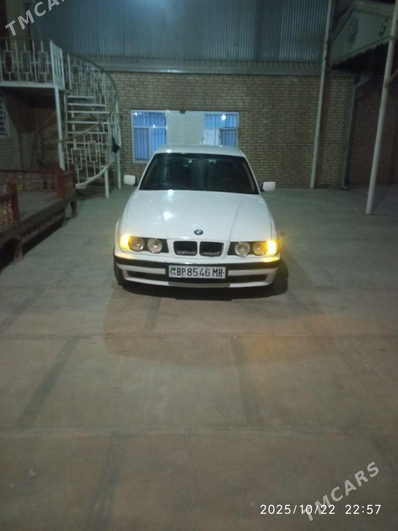BMW 525 1990 - 30 000 TMT - Туркменгала - img 1