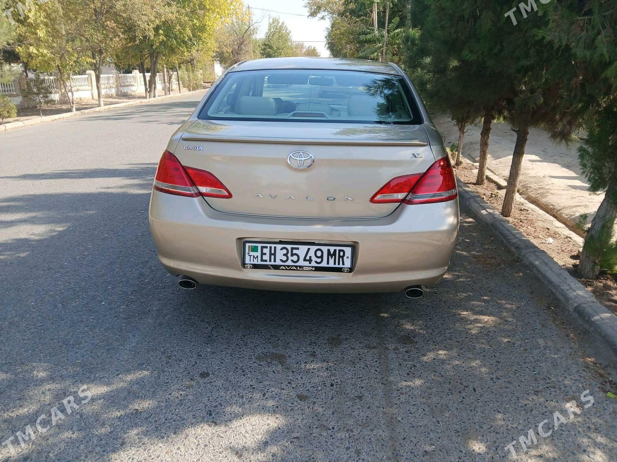 Toyota Avalon 2006 - 170 000 TMT - Мары - img 1