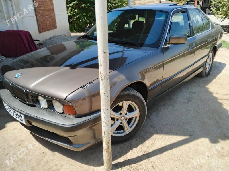 BMW 528 1988 - 45 000 TMT - Мары - img 5