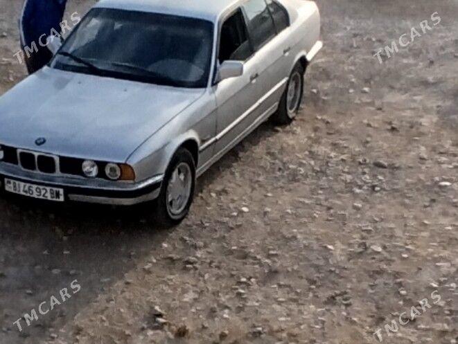 BMW E34 1993 - 38 000 TMT - Balkanabat - img 1