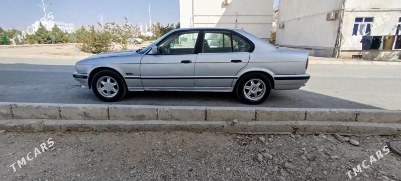 BMW E34 1993 - 38 000 TMT - Balkanabat - img 2