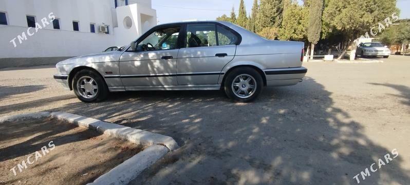 BMW E34 1993 - 38 000 TMT - Balkanabat - img 4