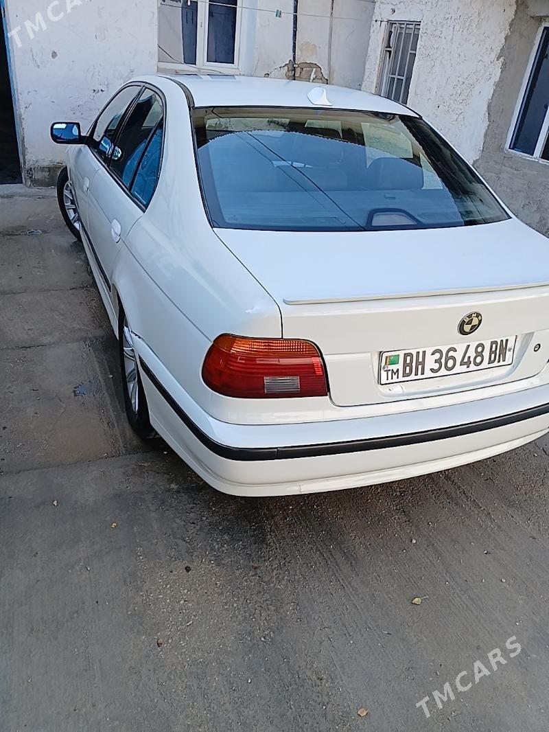 BMW 528 1997 - 68 000 TMT - Balkanabat - img 2