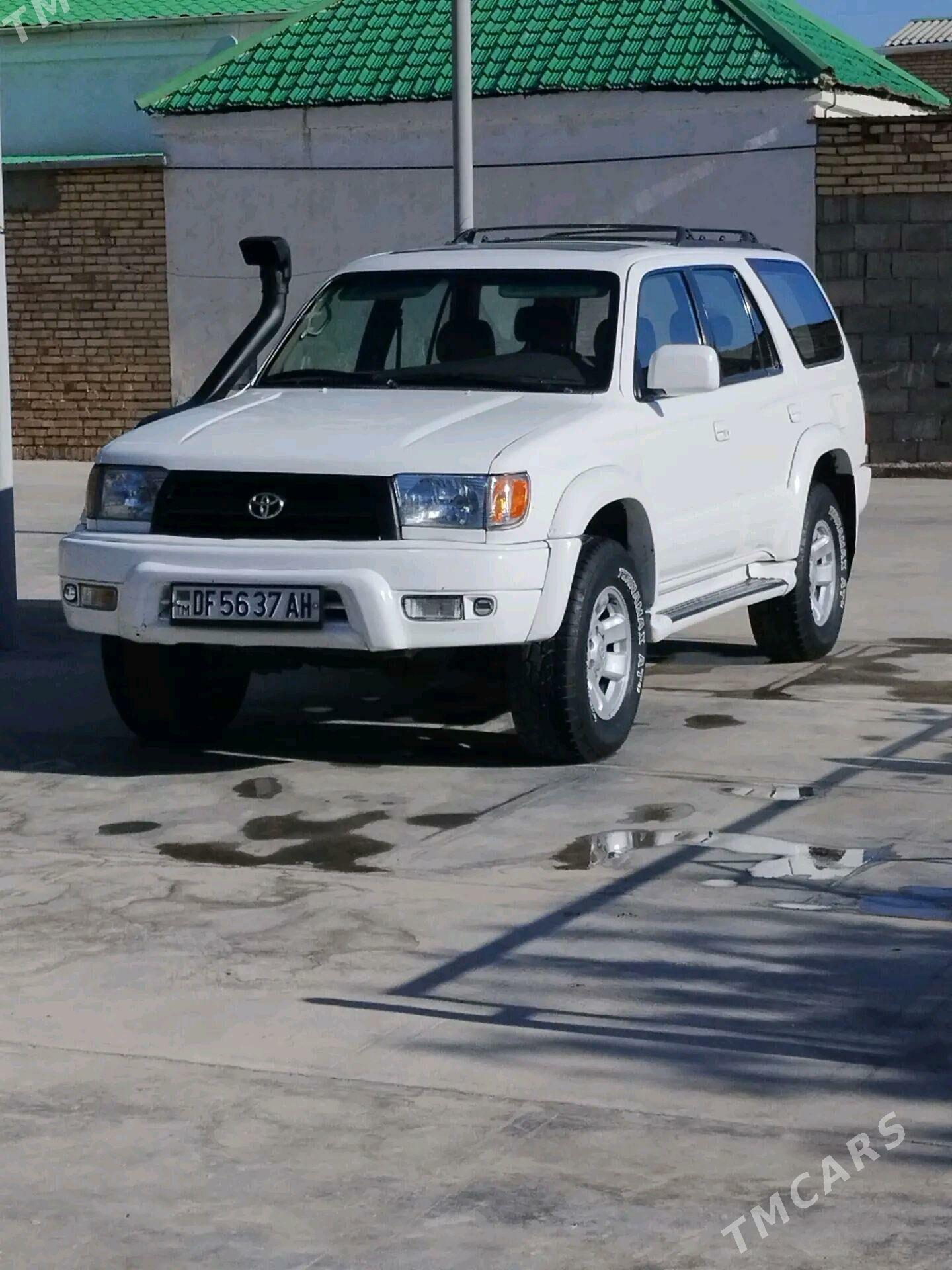 Toyota 4Runner 2000 - 140 000 TMT - Sarahs - img 6