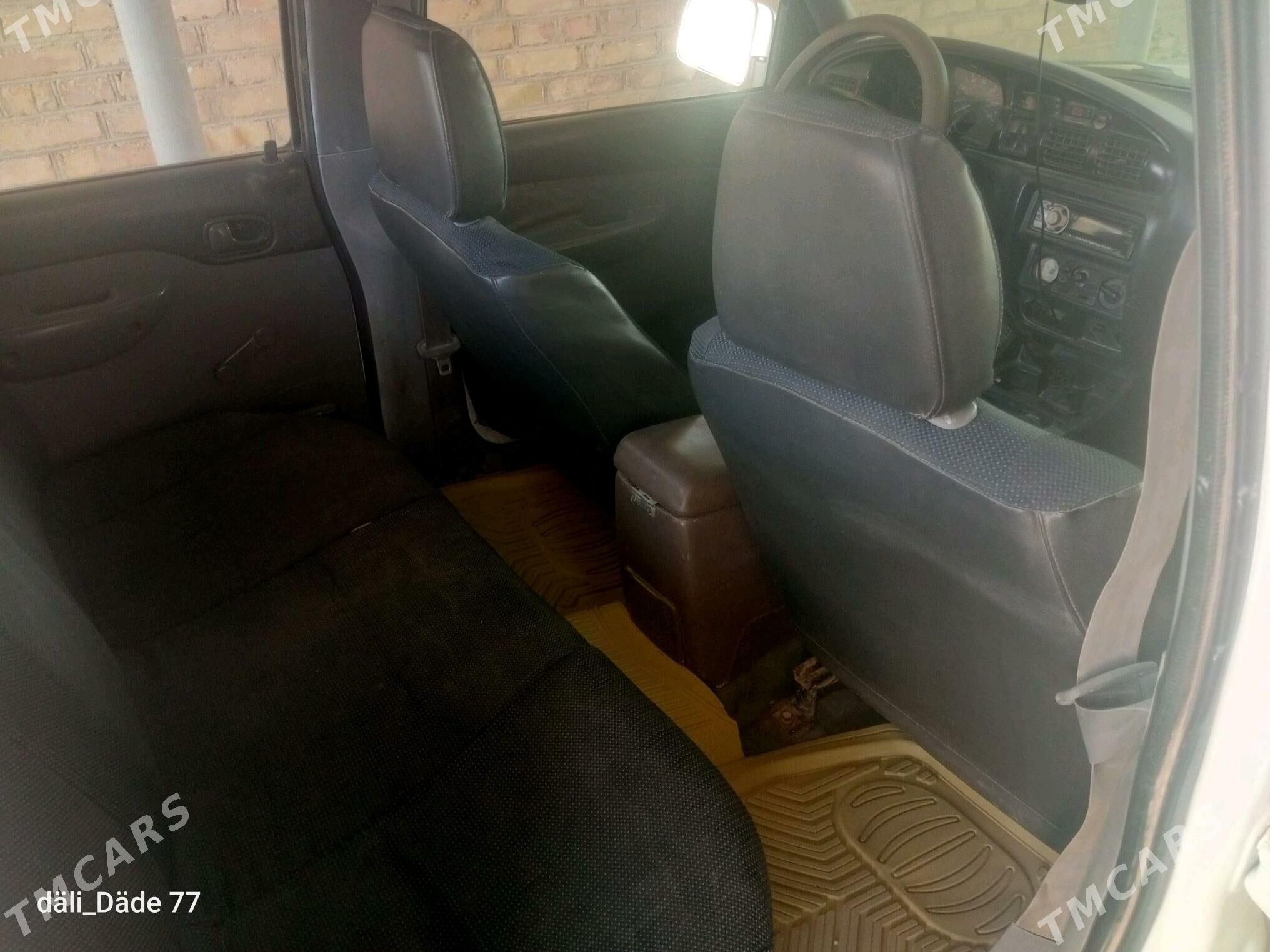 Toyota Hilux 2002 - 60 000 TMT - Sakarçäge - img 5