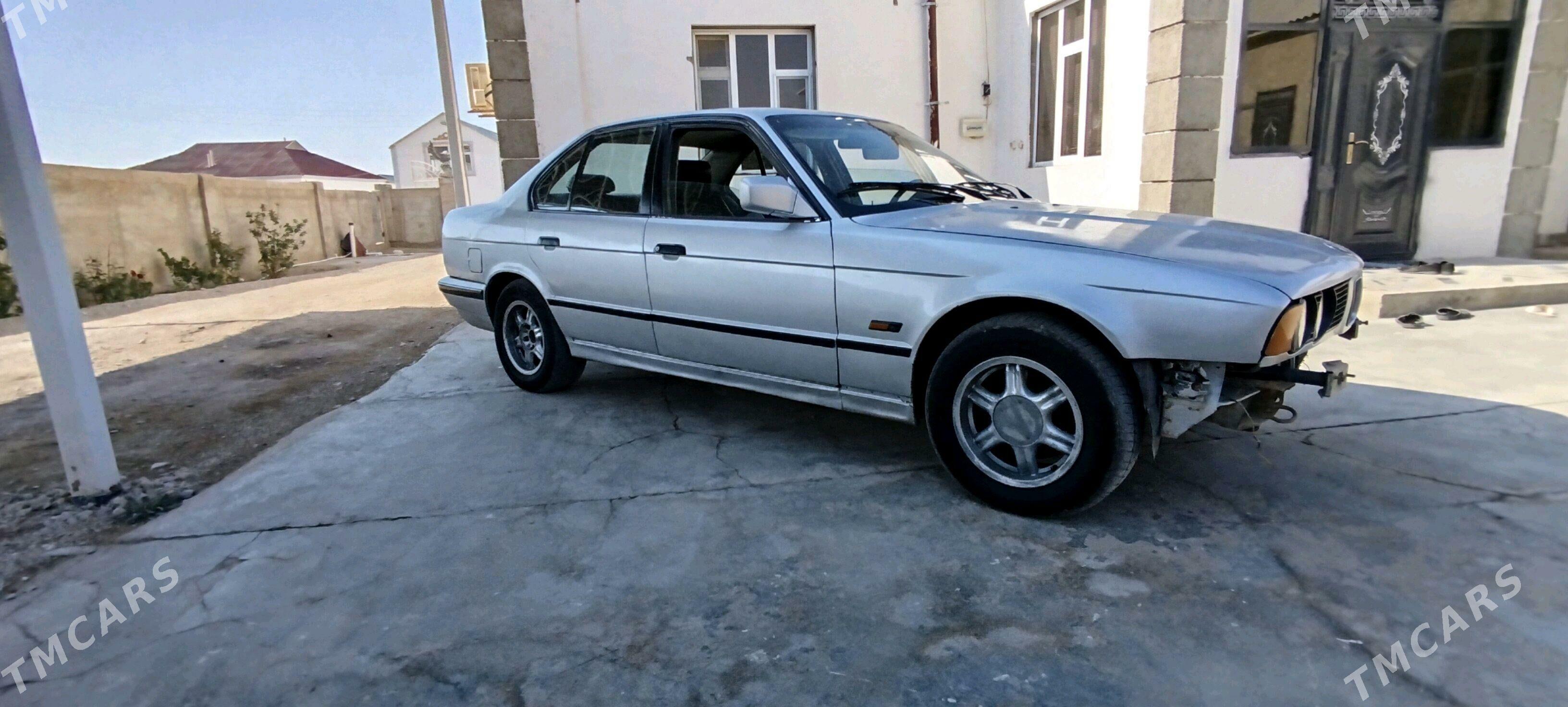 BMW E34 1993 - 38 000 TMT - Balkanabat - img 7