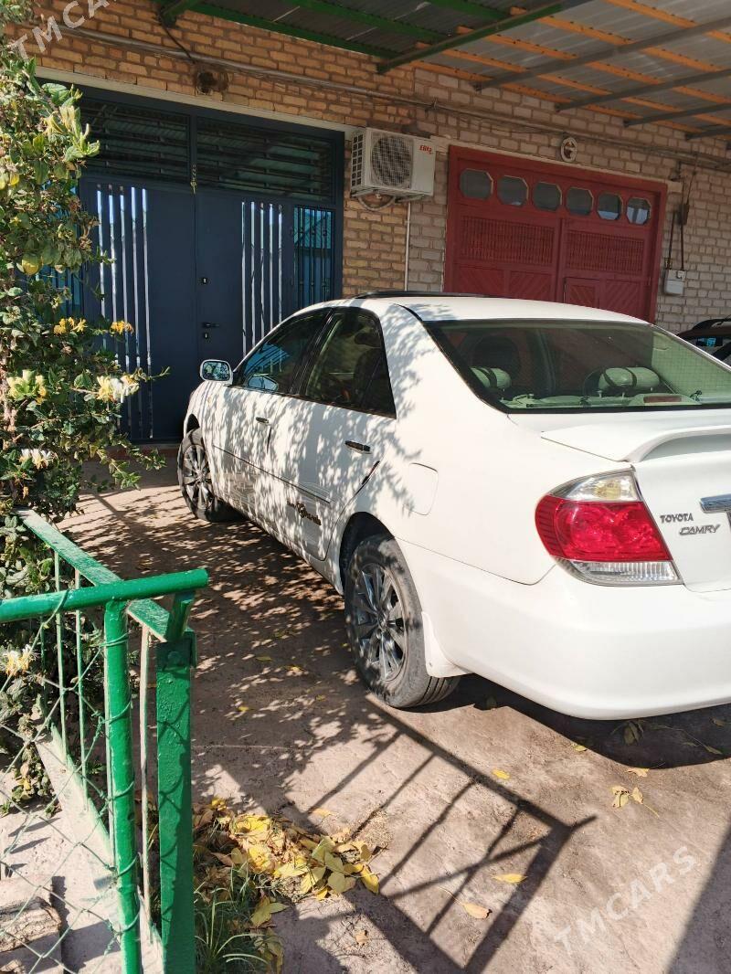 Toyota Camry 2003 - 170 000 TMT - Дашогуз - img 4