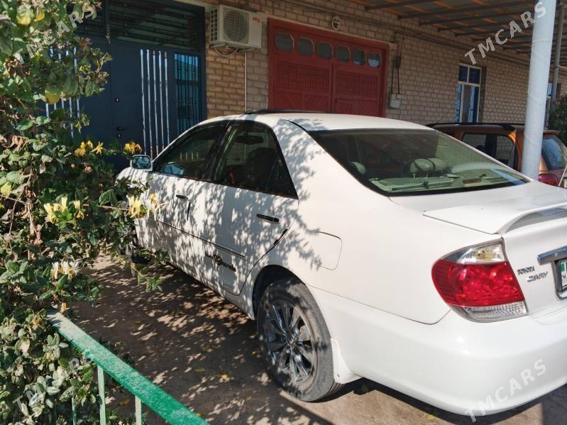 Toyota Camry 2003 - 170 000 TMT - Дашогуз - img 7
