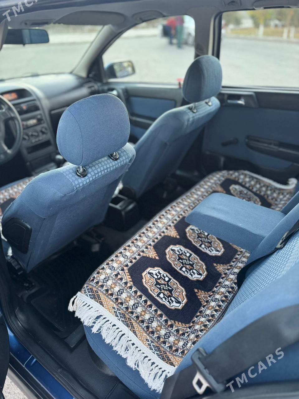 Opel Astra 2003 - 90 000 TMT - Дашогуз - img 5