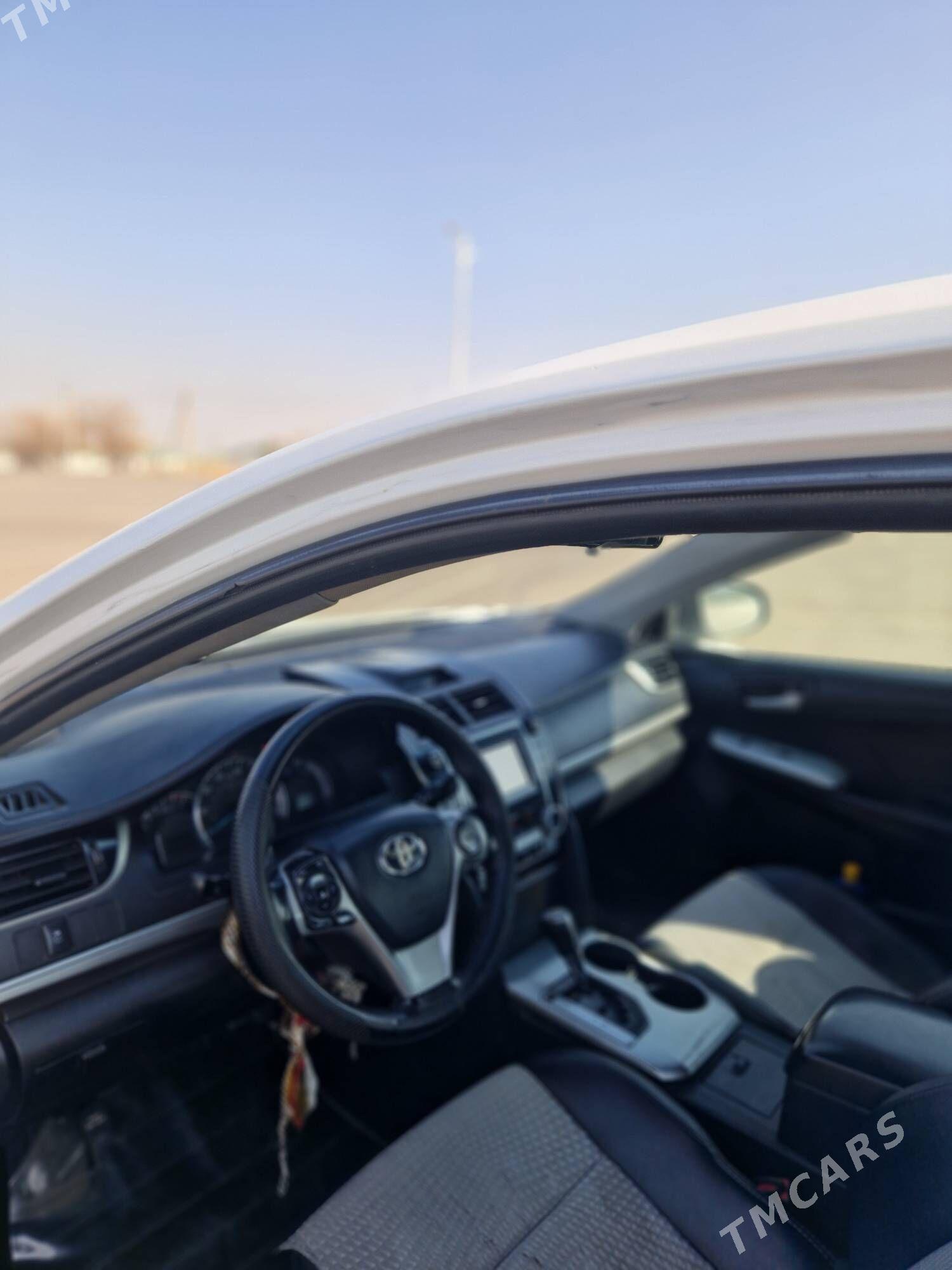 Toyota Camry 2012 - 167 000 TMT - Анев - img 3